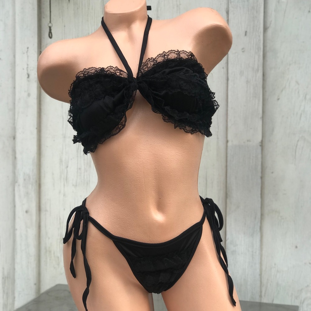 Black lace rumba ruffle bikini lingerie bra panty Marie Antoinette vintage doll